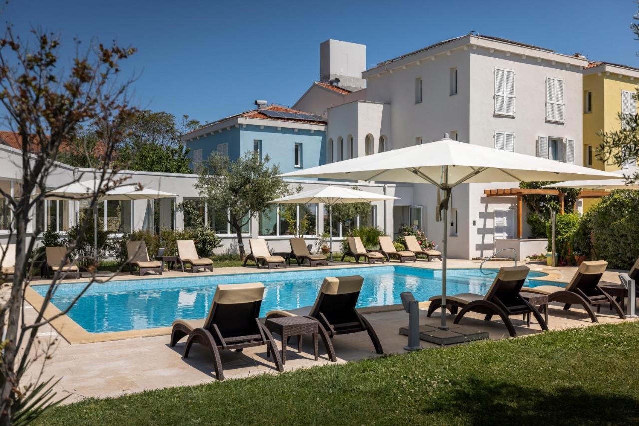 Hotel Manora Нерезине Экстерьер фото