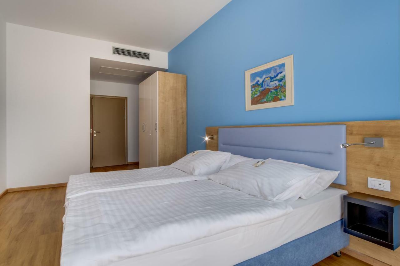 Hotel Manora Нерезине Экстерьер фото